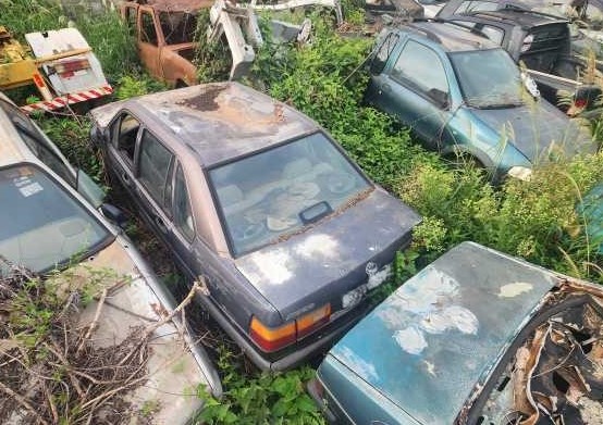 Leilões Confiáveis: E-Leiloes - Imagem do VeículoSUCATA - VOLKSWAGEN / Santana 1.8 MI